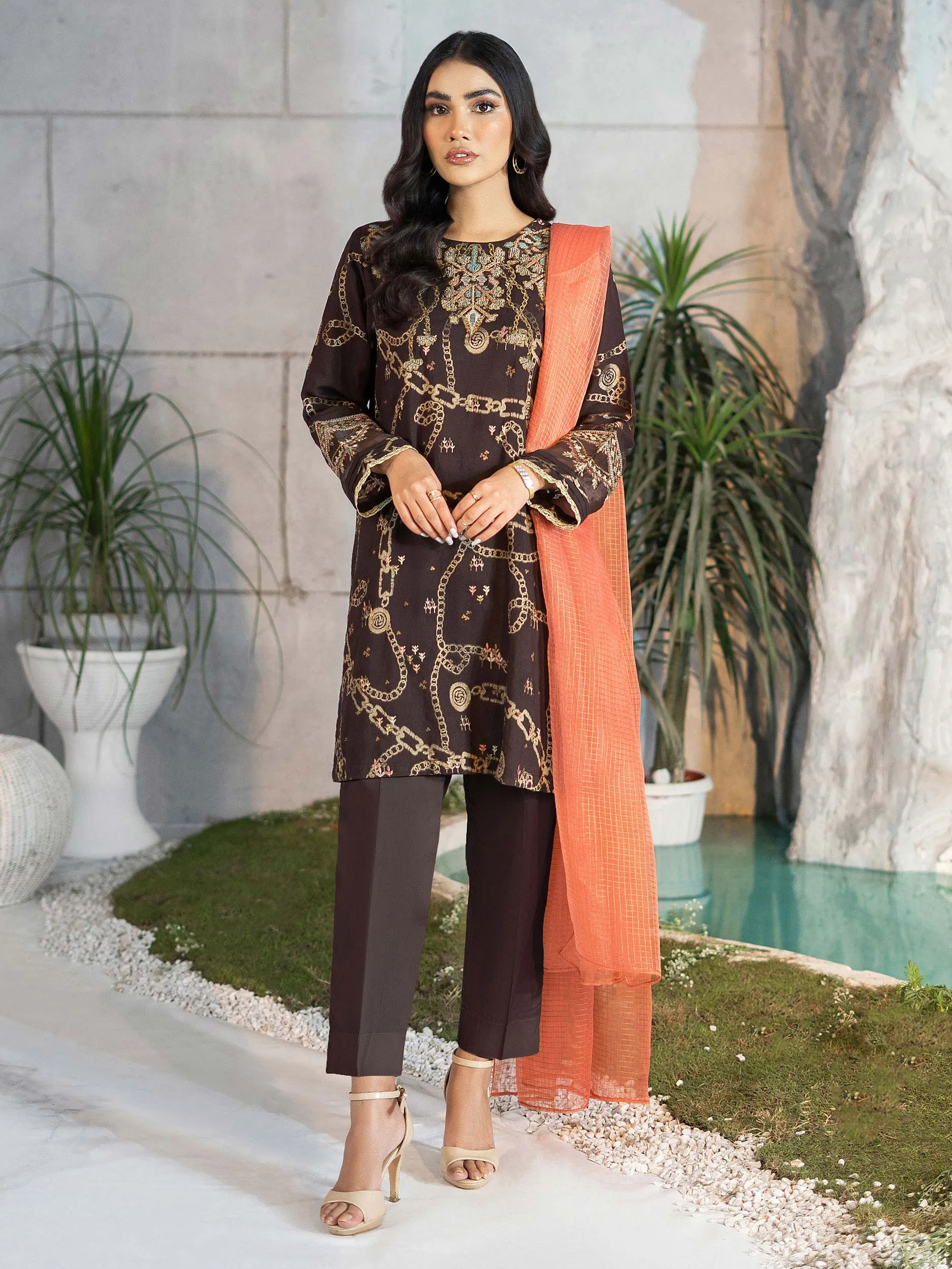 3 Piece Embroidered Jacquard Suit