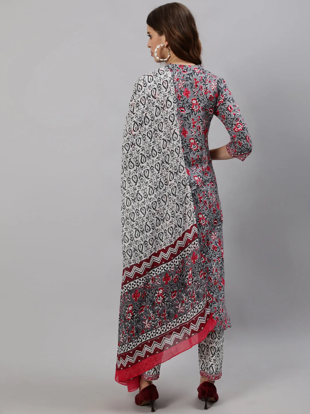 Anubhutee Women Grey  Pink Floral Printed Regular Kurta With Trousers  Dupatta