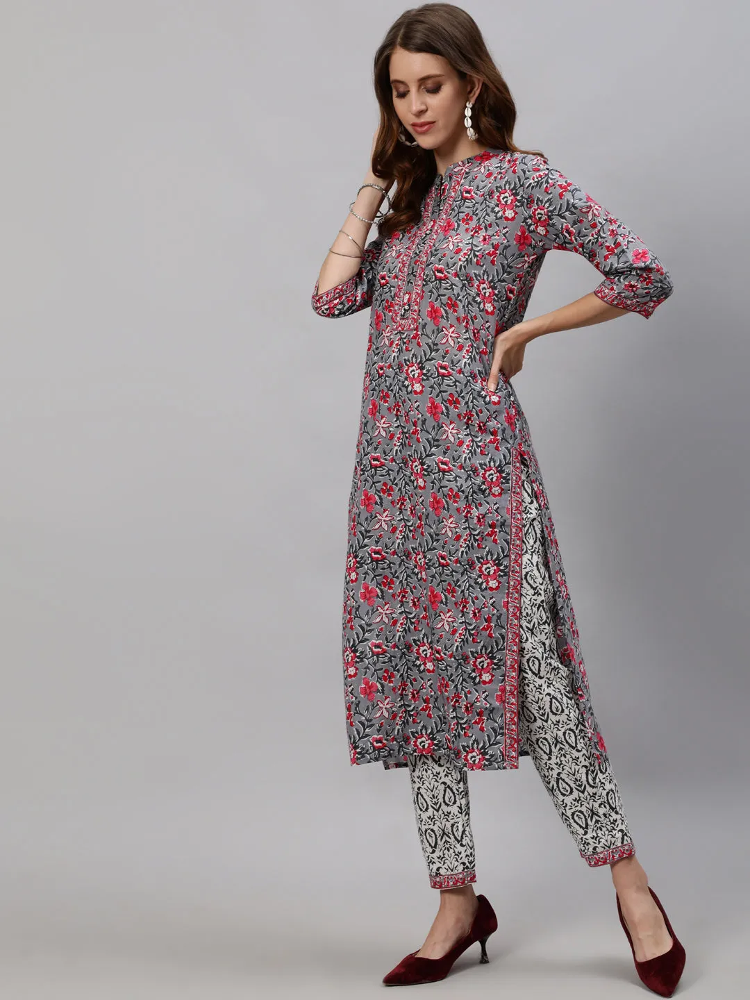 Anubhutee Women Grey  Pink Floral Printed Regular Kurta With Trousers  Dupatta