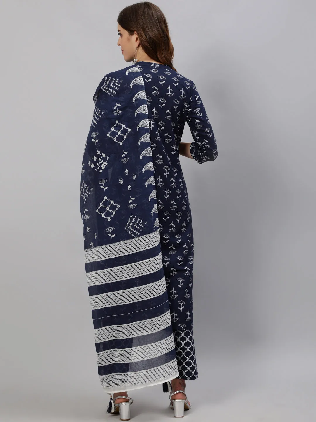 Anubhutee Women Navy Blue  White Floral Printed Kurta With Trousers  Dupatta