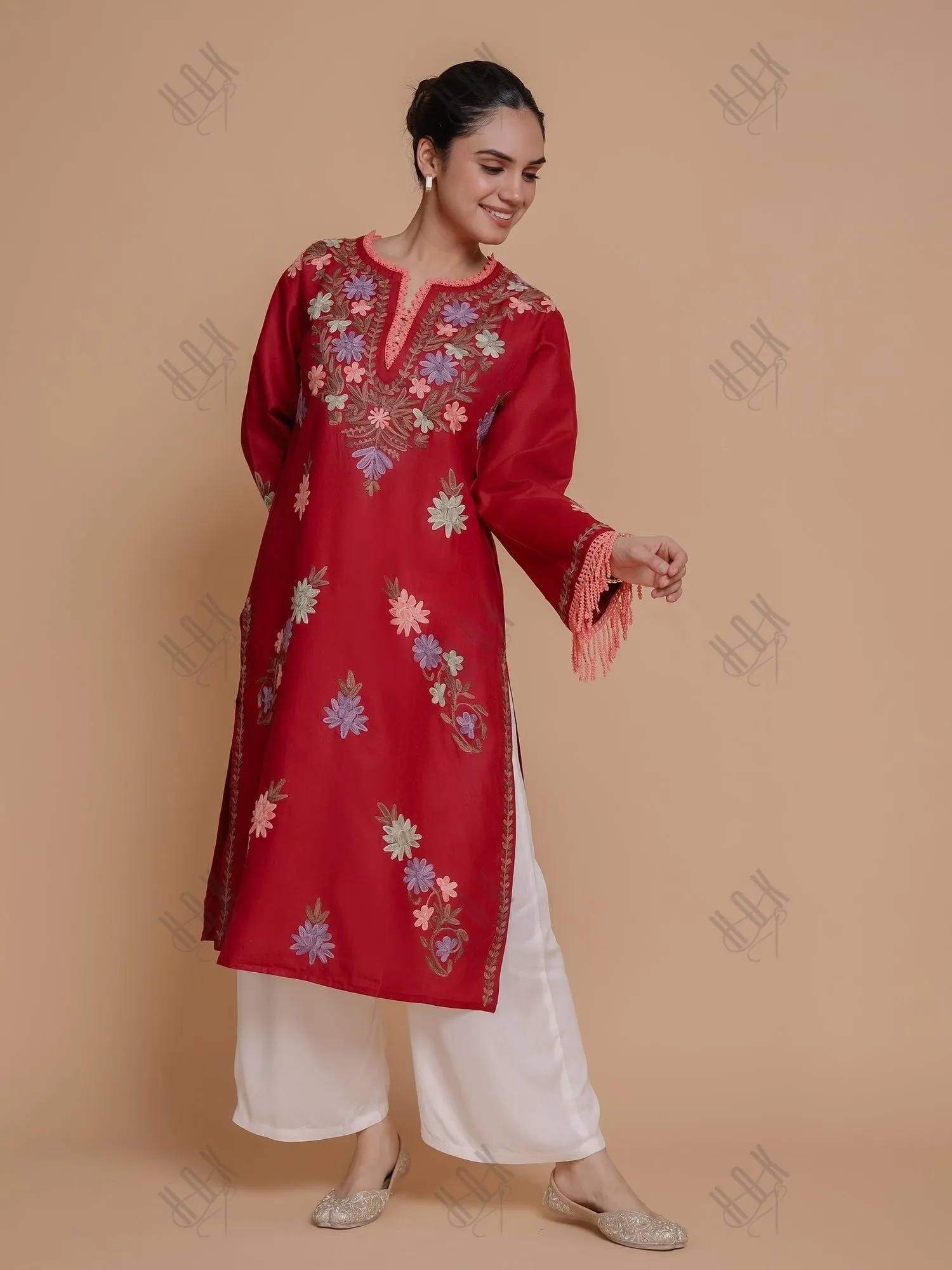 Asmeet in Falak Kashmiri Long Kurta - Maroon