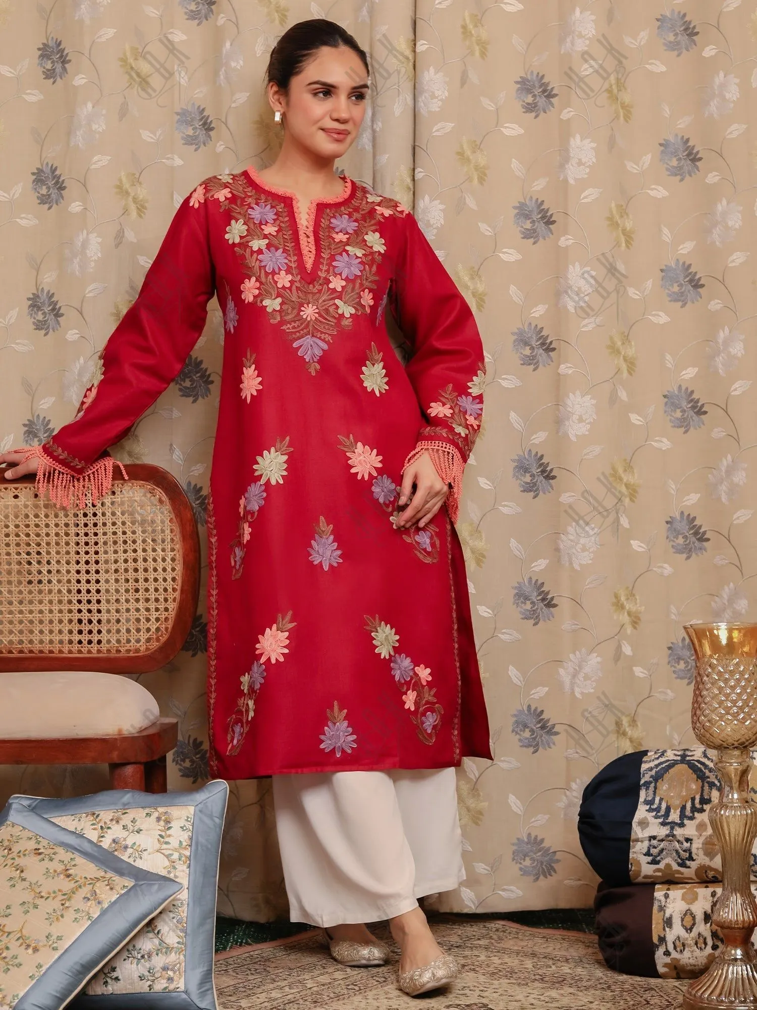 Asmeet in Falak Kashmiri Long Kurta - Maroon