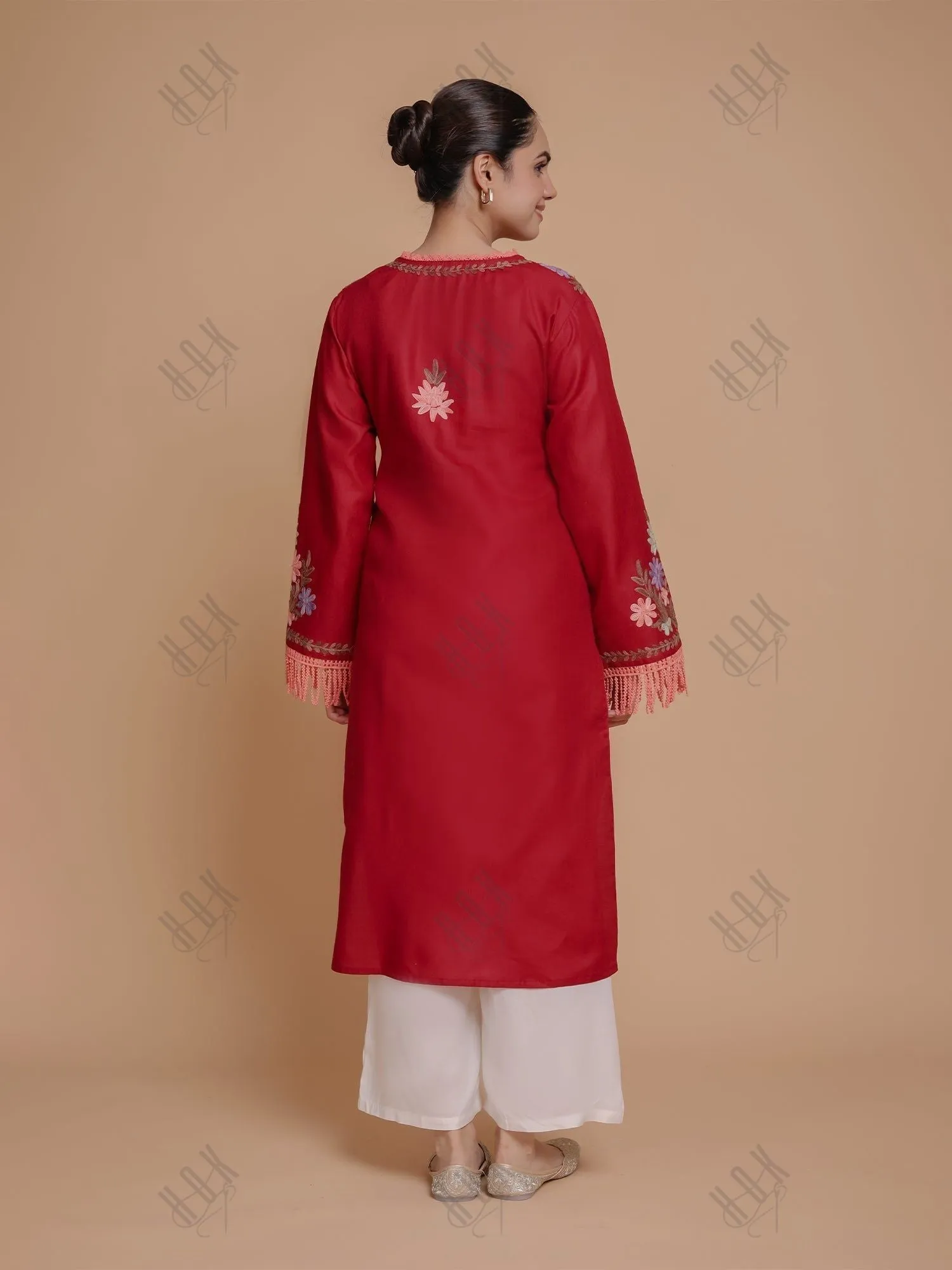 Asmeet in Falak Kashmiri Long Kurta - Maroon