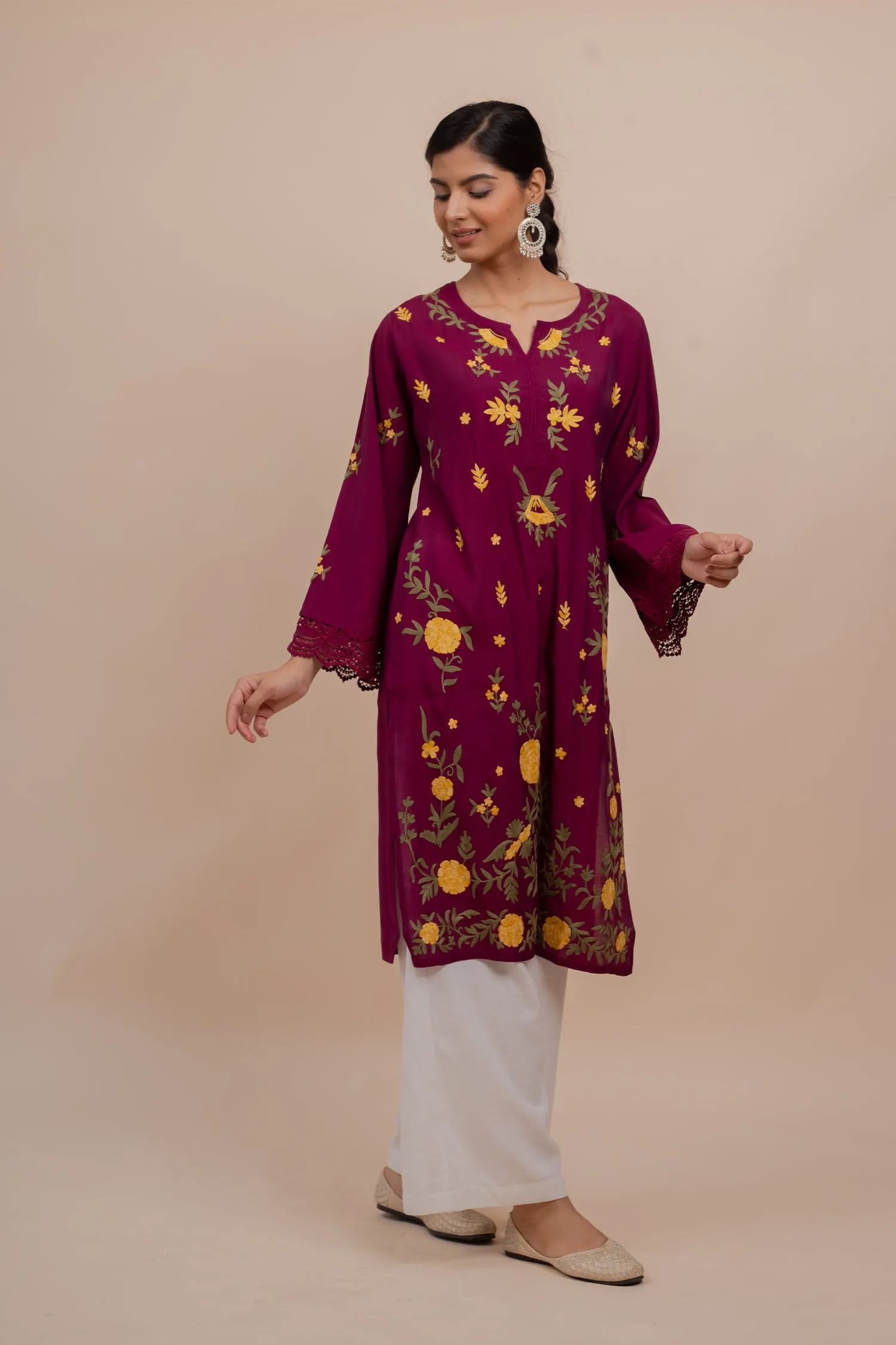 Falak Kashmiri Long Kurta In Burgundy Muslin With Aari