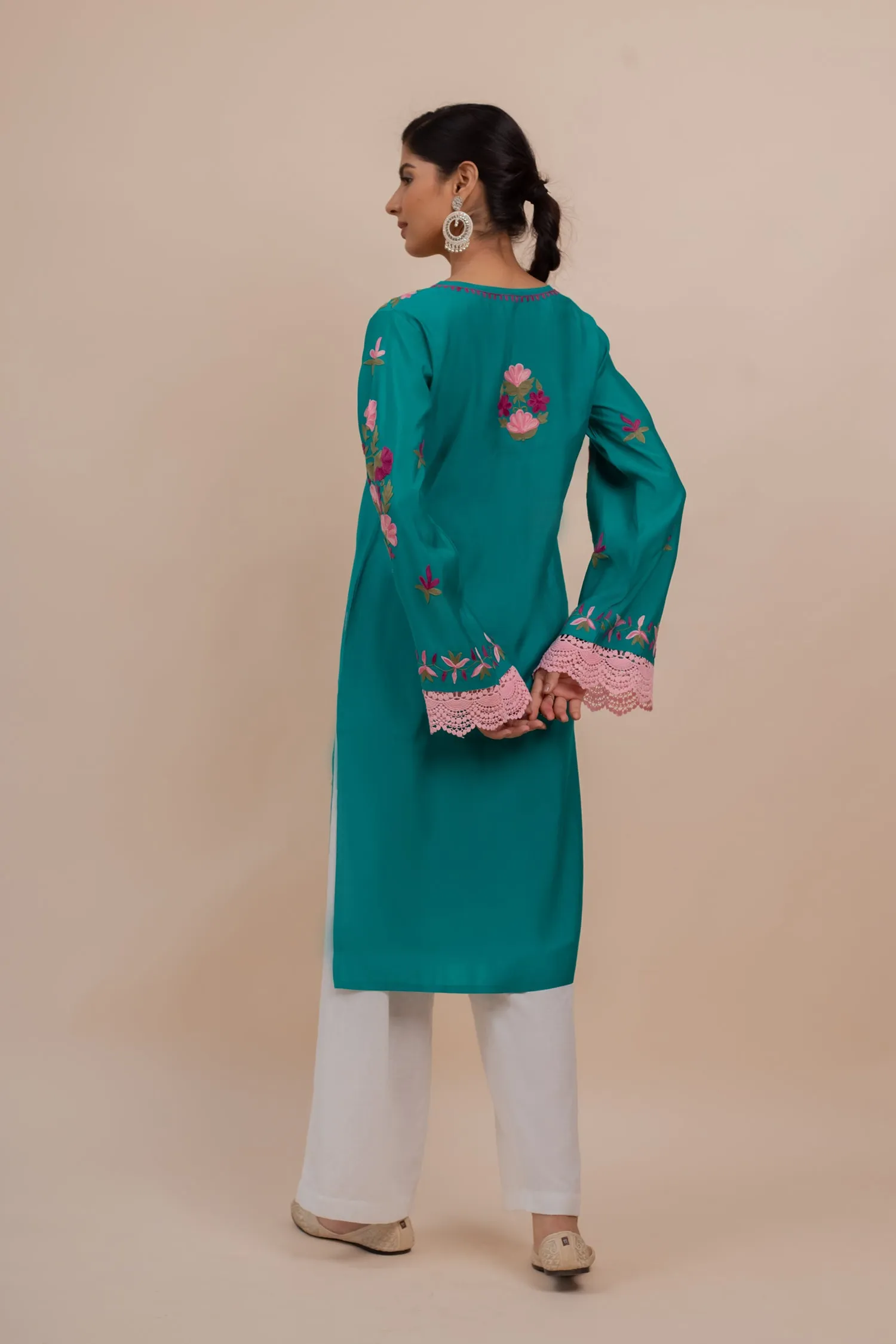 Falak Kashmiri Long Kurta In Turquoise Blue Muslin With Aari