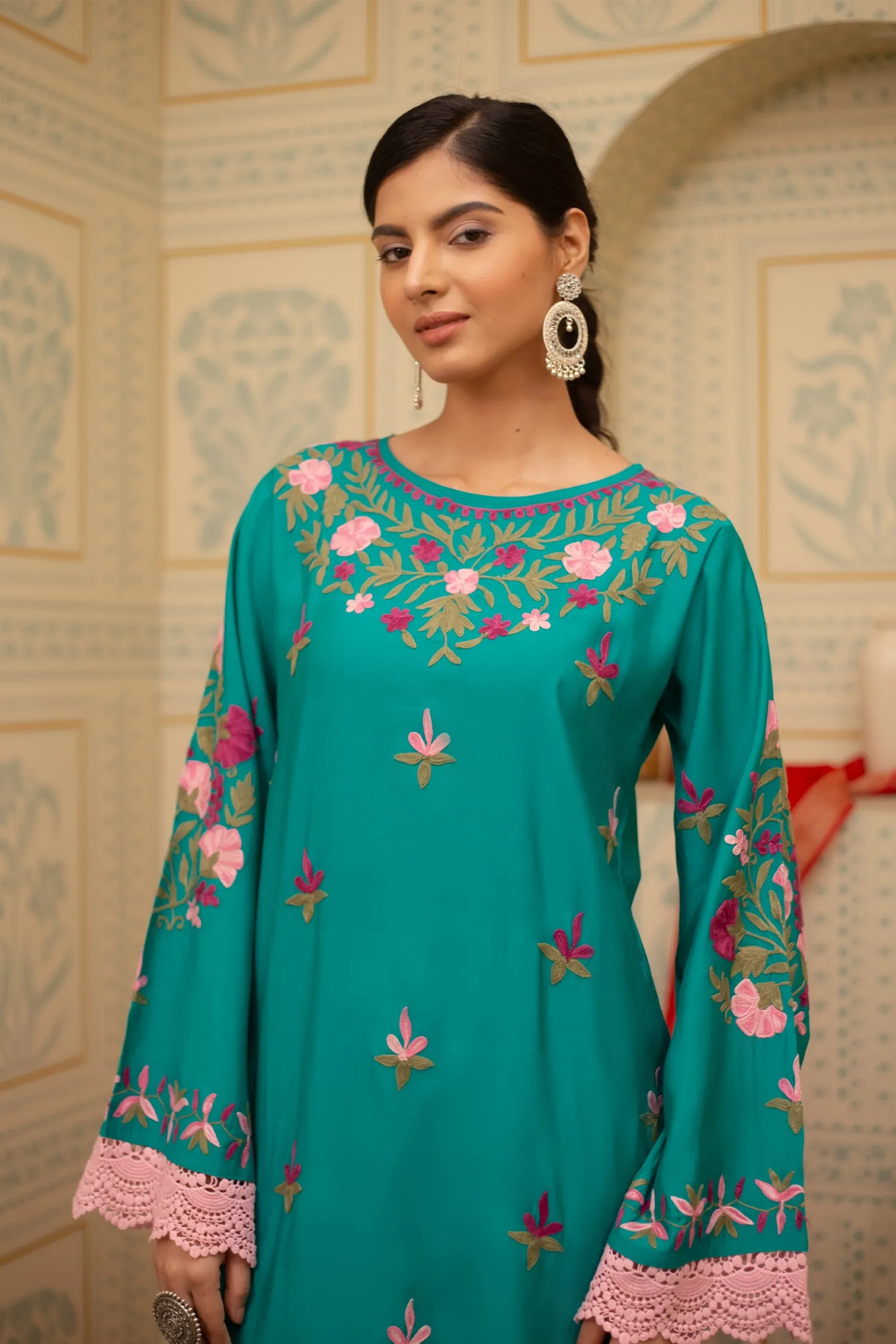 Falak Kashmiri Long Kurta In Turquoise Blue Muslin With Aari