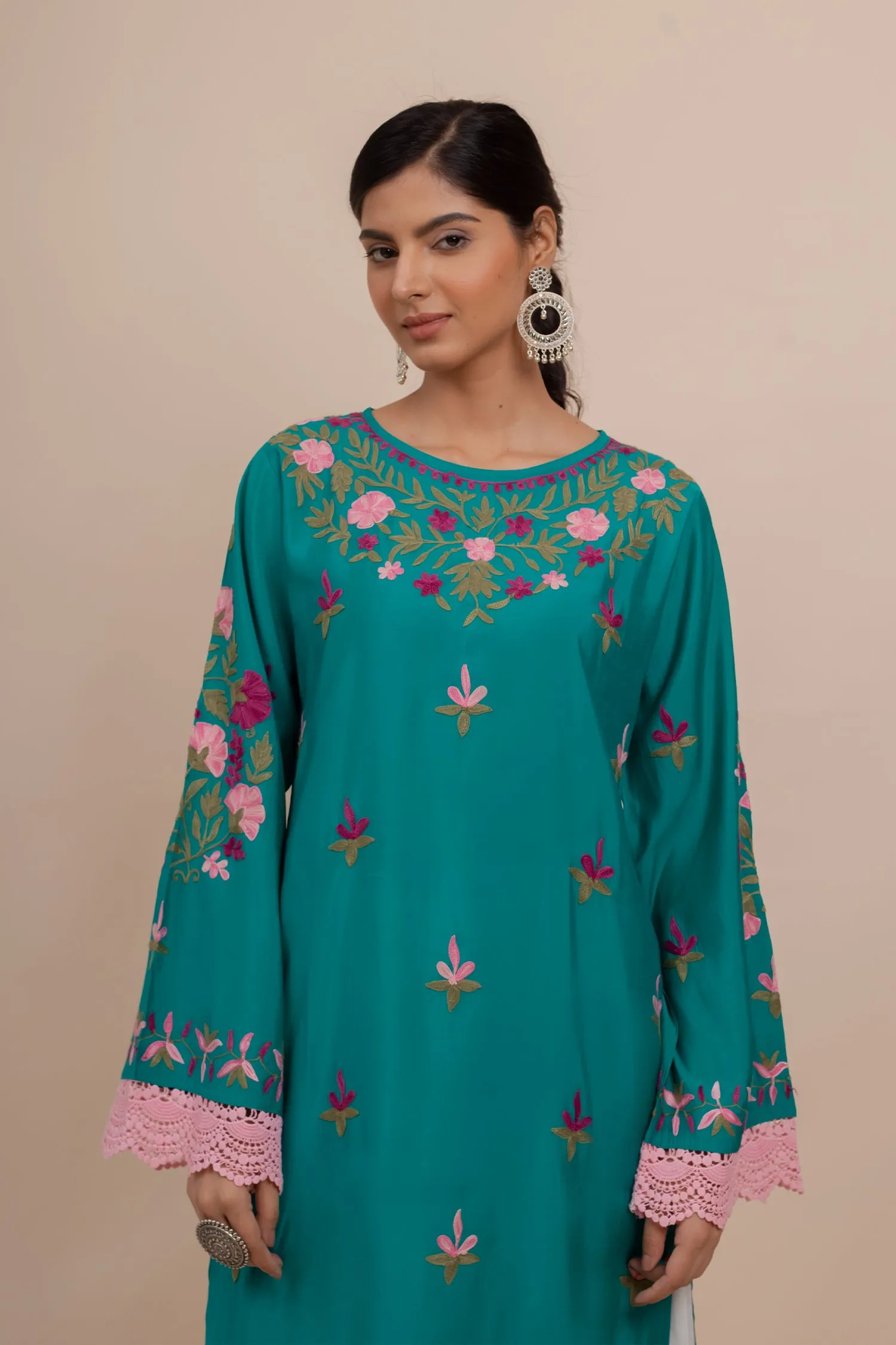 Falak Kashmiri Long Kurta In Turquoise Blue Muslin With Aari