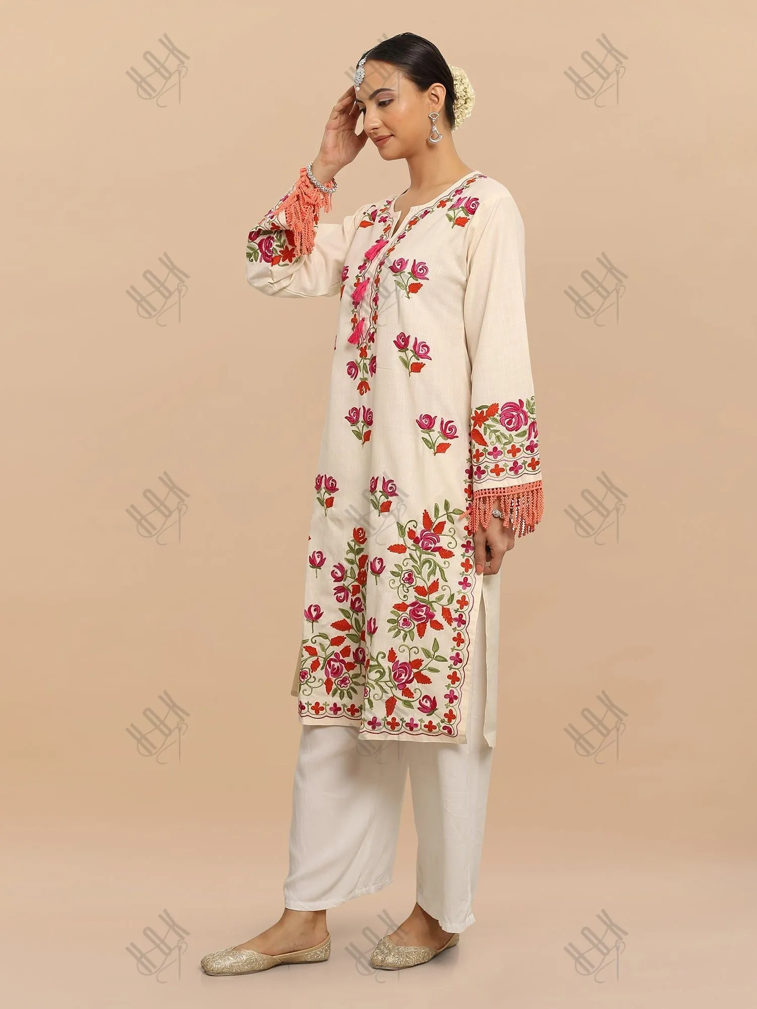 Falak Kashmiri Long Kurta - Off White