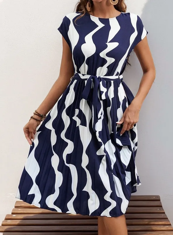 Geometric Print Pleated Dress