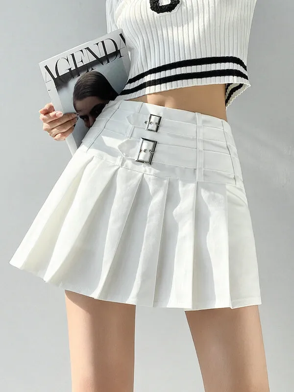 Grunge girl buckles skirt