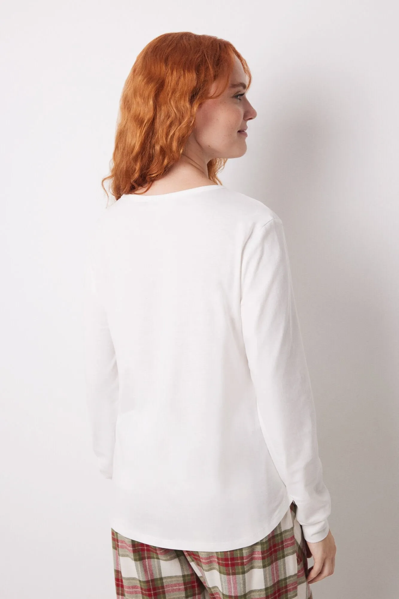 Ivory 100% cotton long-sleeved T-shirt