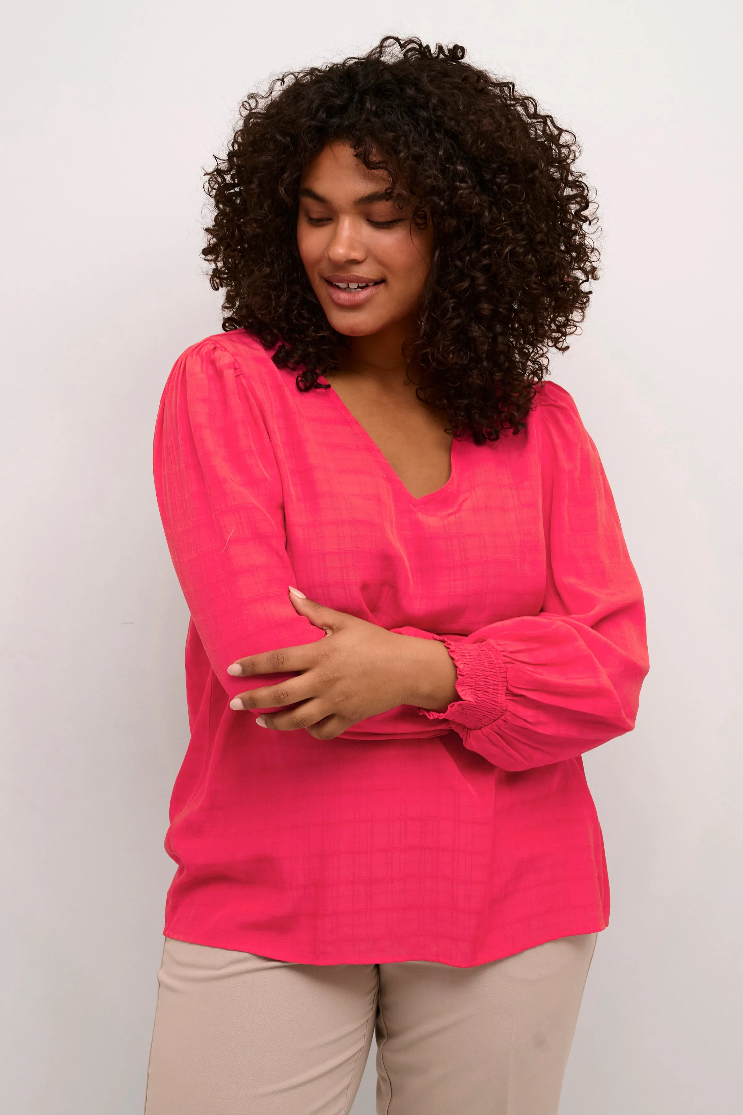 Kaffe Curve Lisana Blouse in Pink