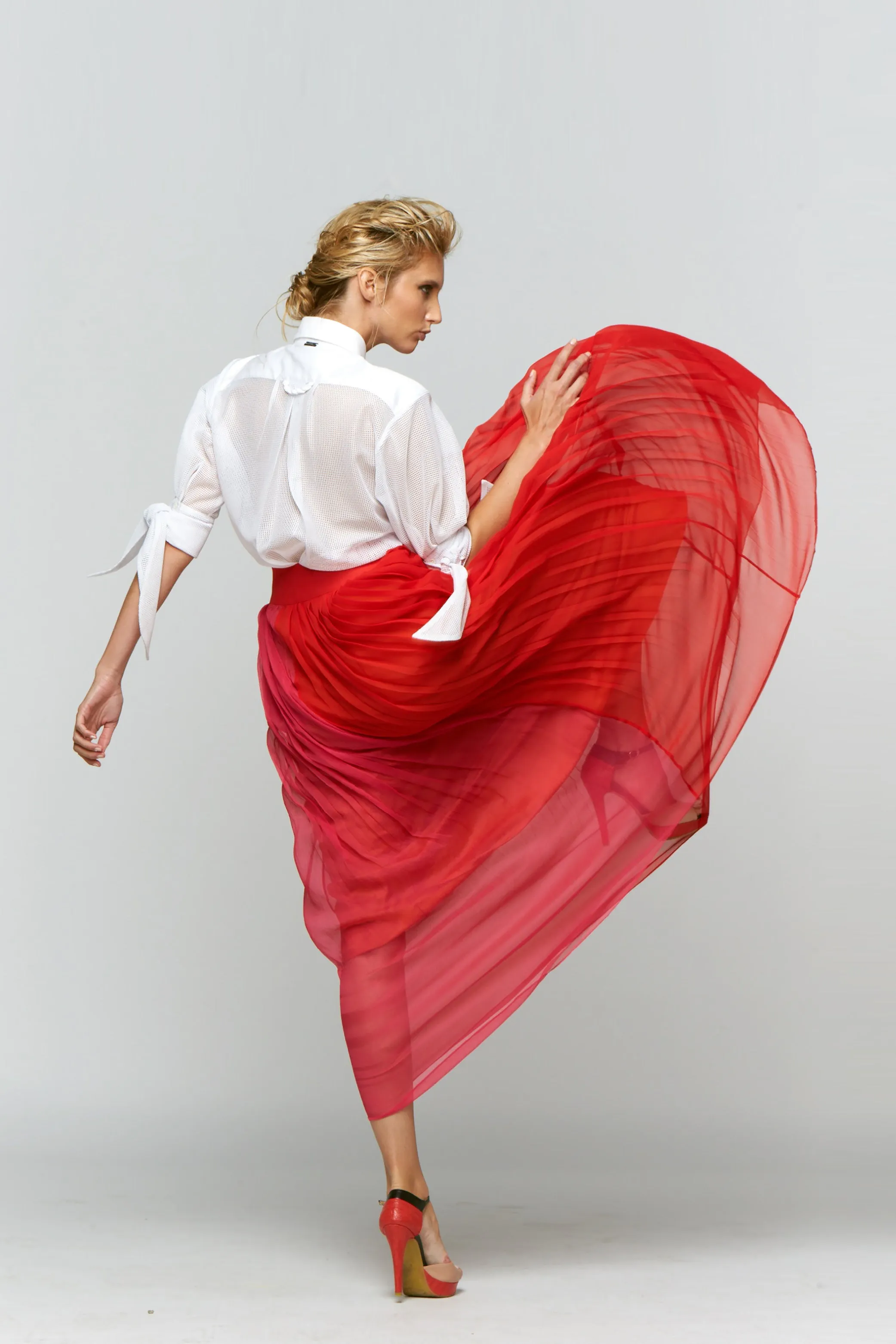 KAR red - silk aerial pleated skirt