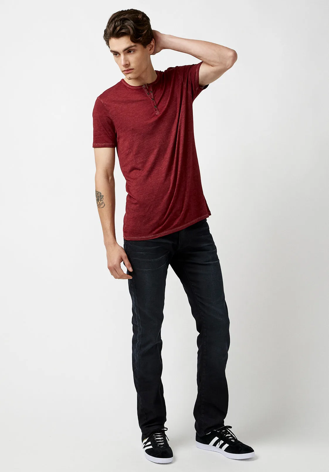 Kasum Buttoned Henley Men's T-Shirt in Dark Red - BM21411