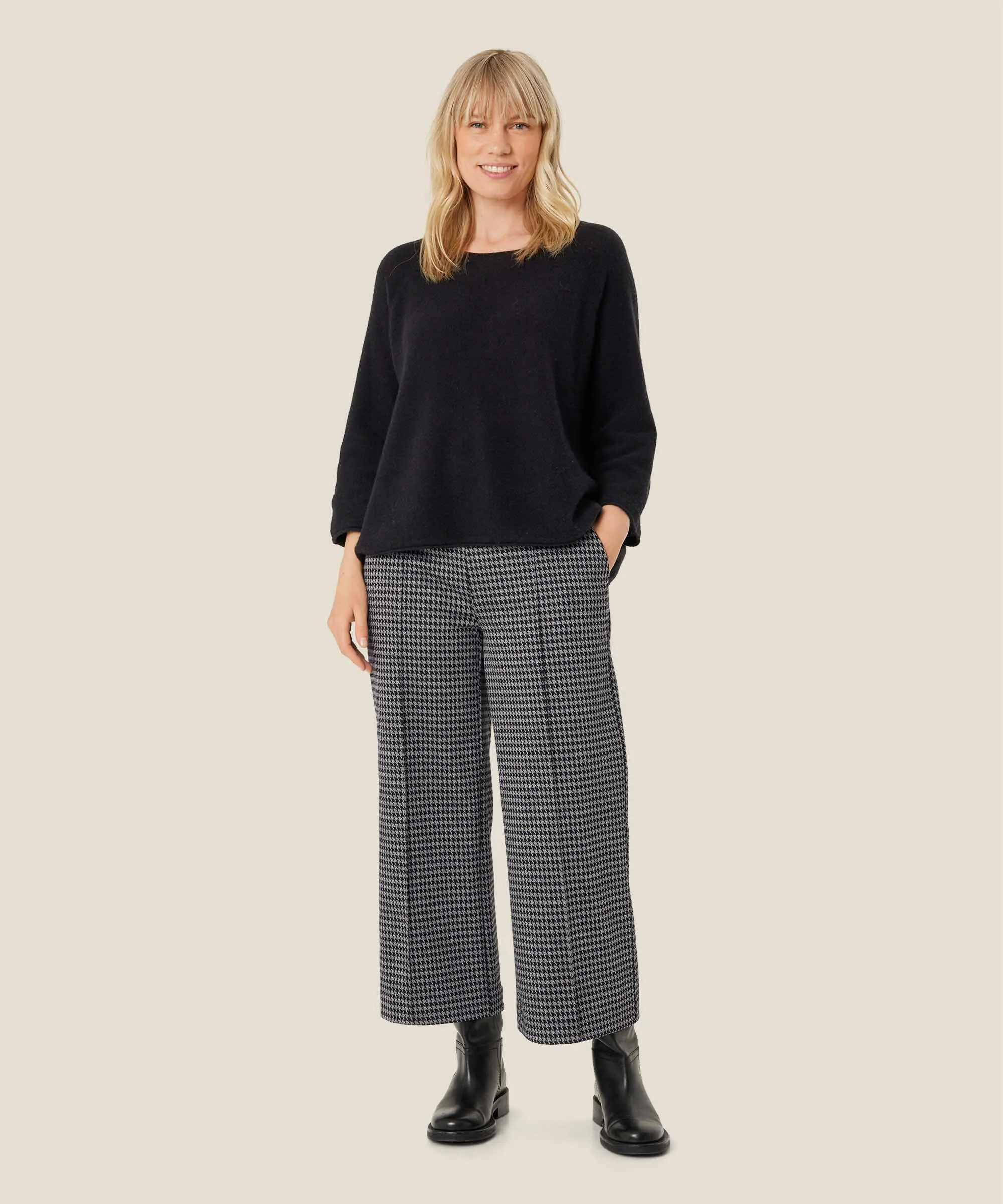 Masai Piana Wide Leg Houndstooth Trouser