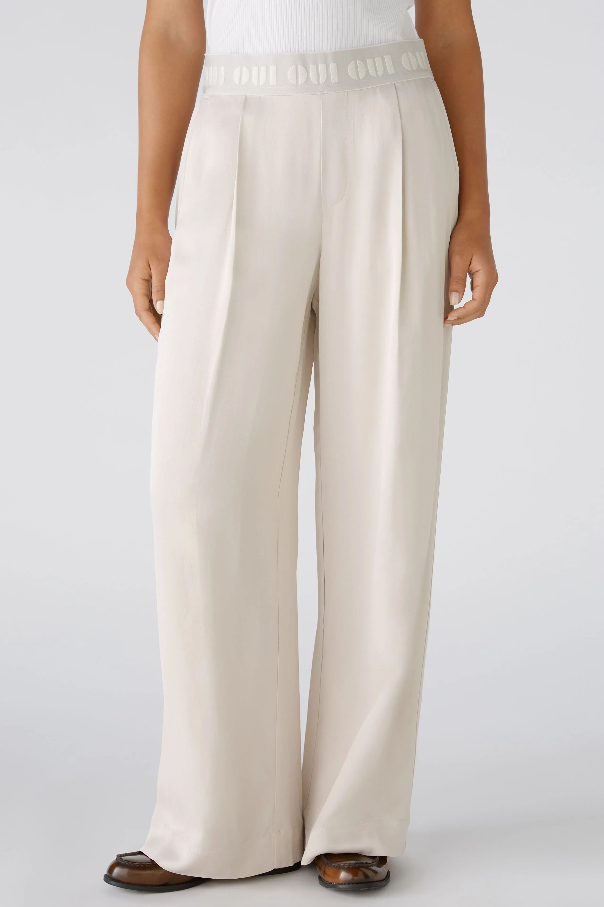 Modern Palazzo Trouser in Light Stone