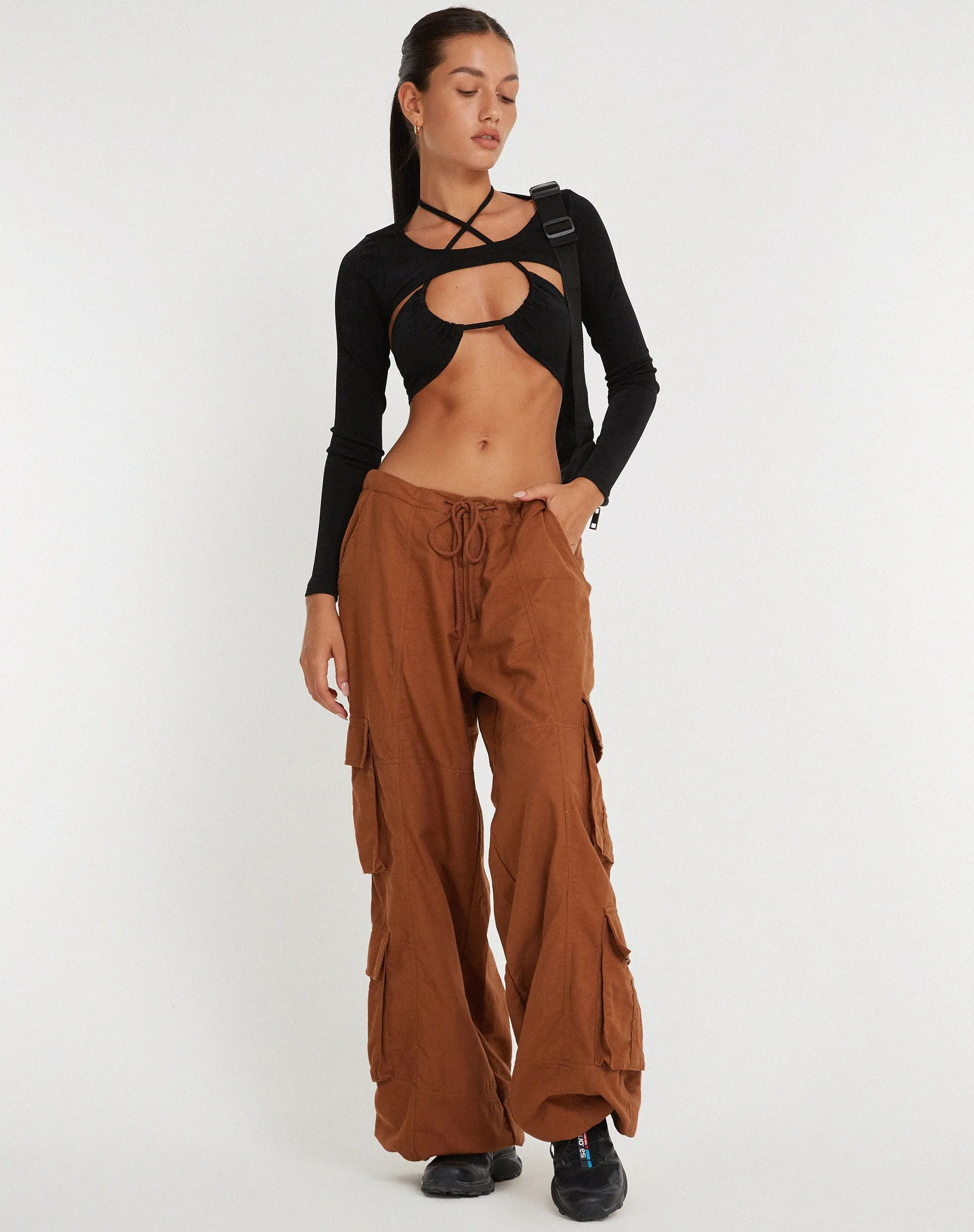 Philia Cargo Trouser in Bombay Brown