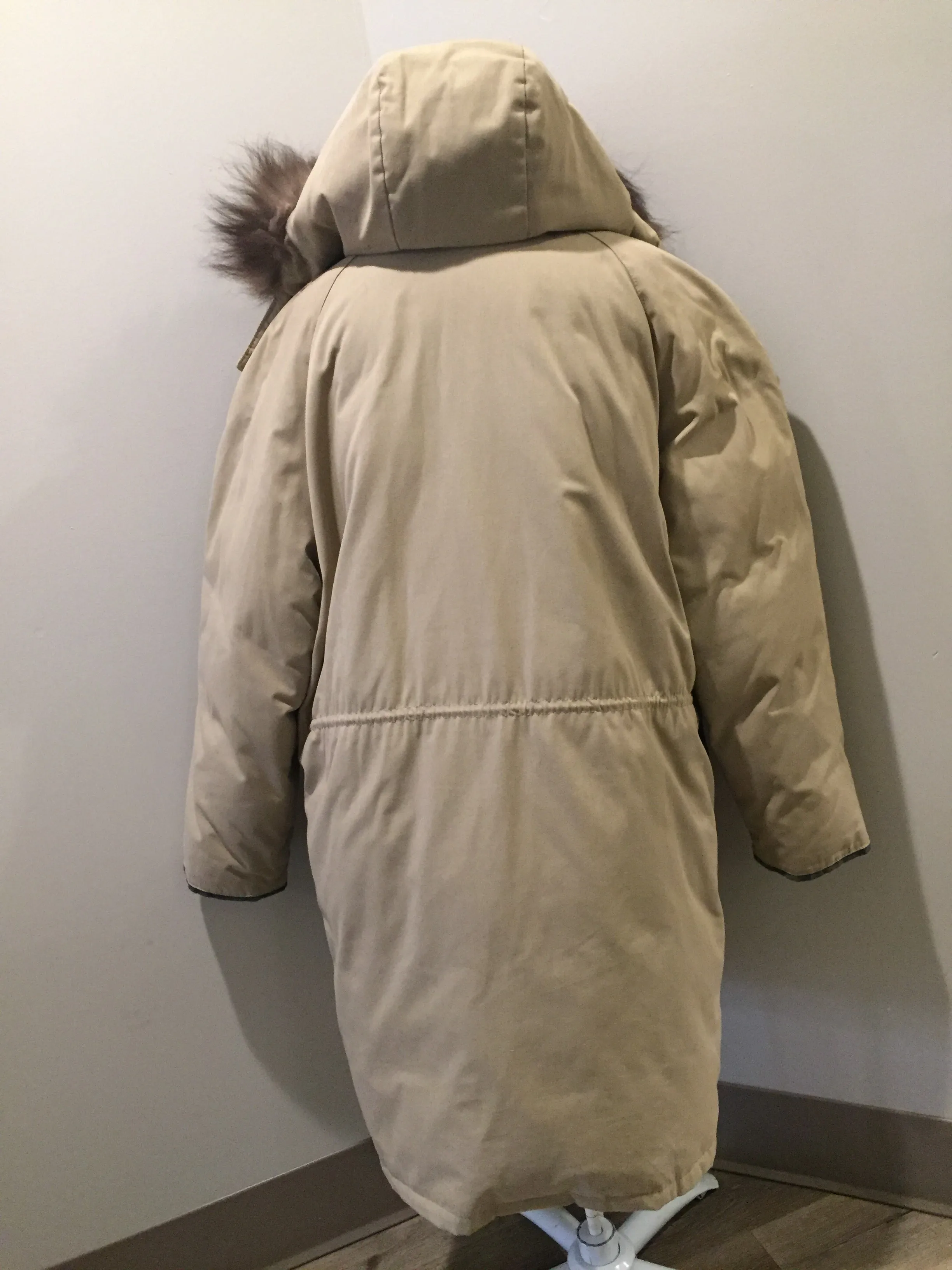 Retreat Beige Parka