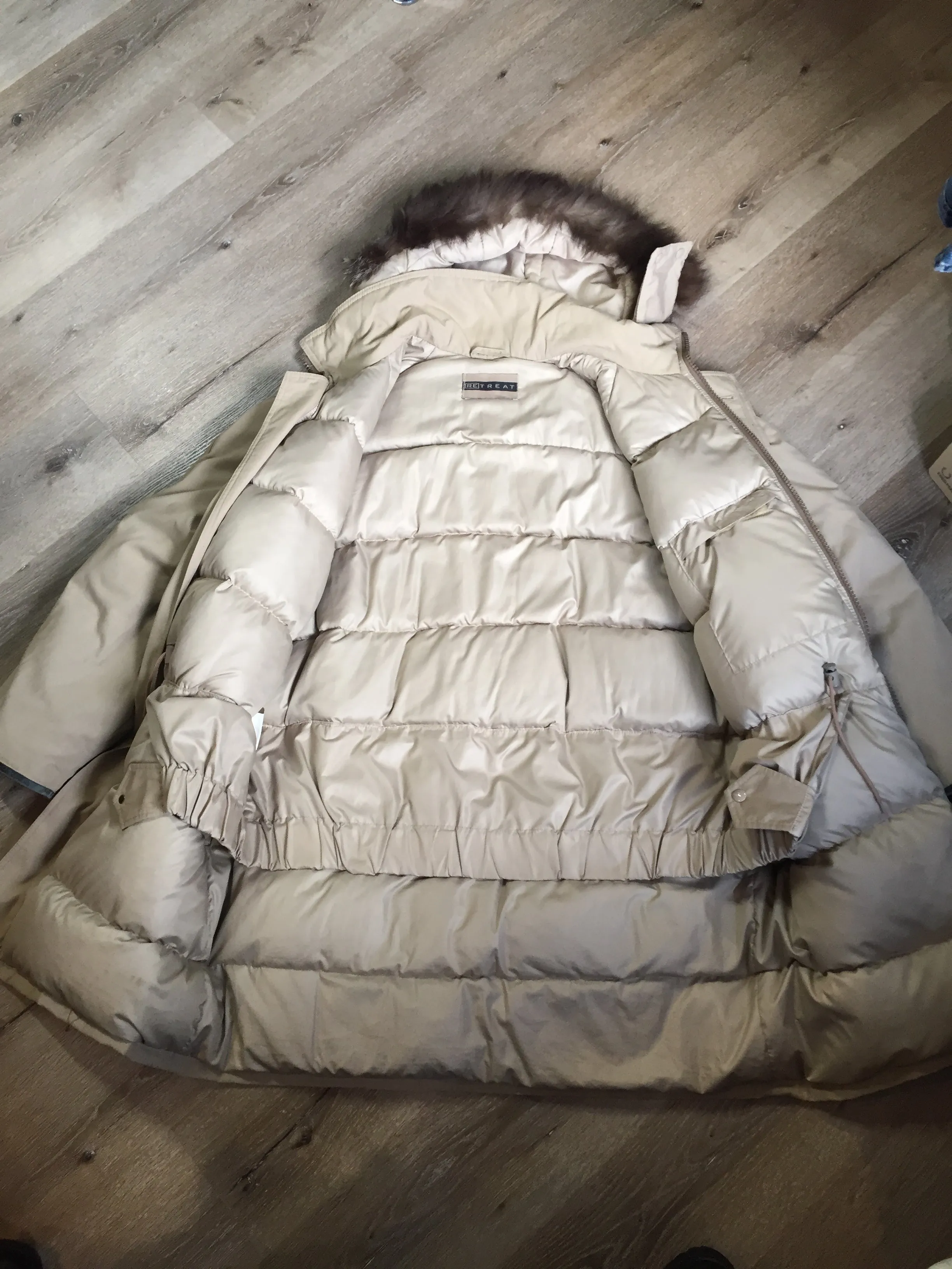 Retreat Beige Parka