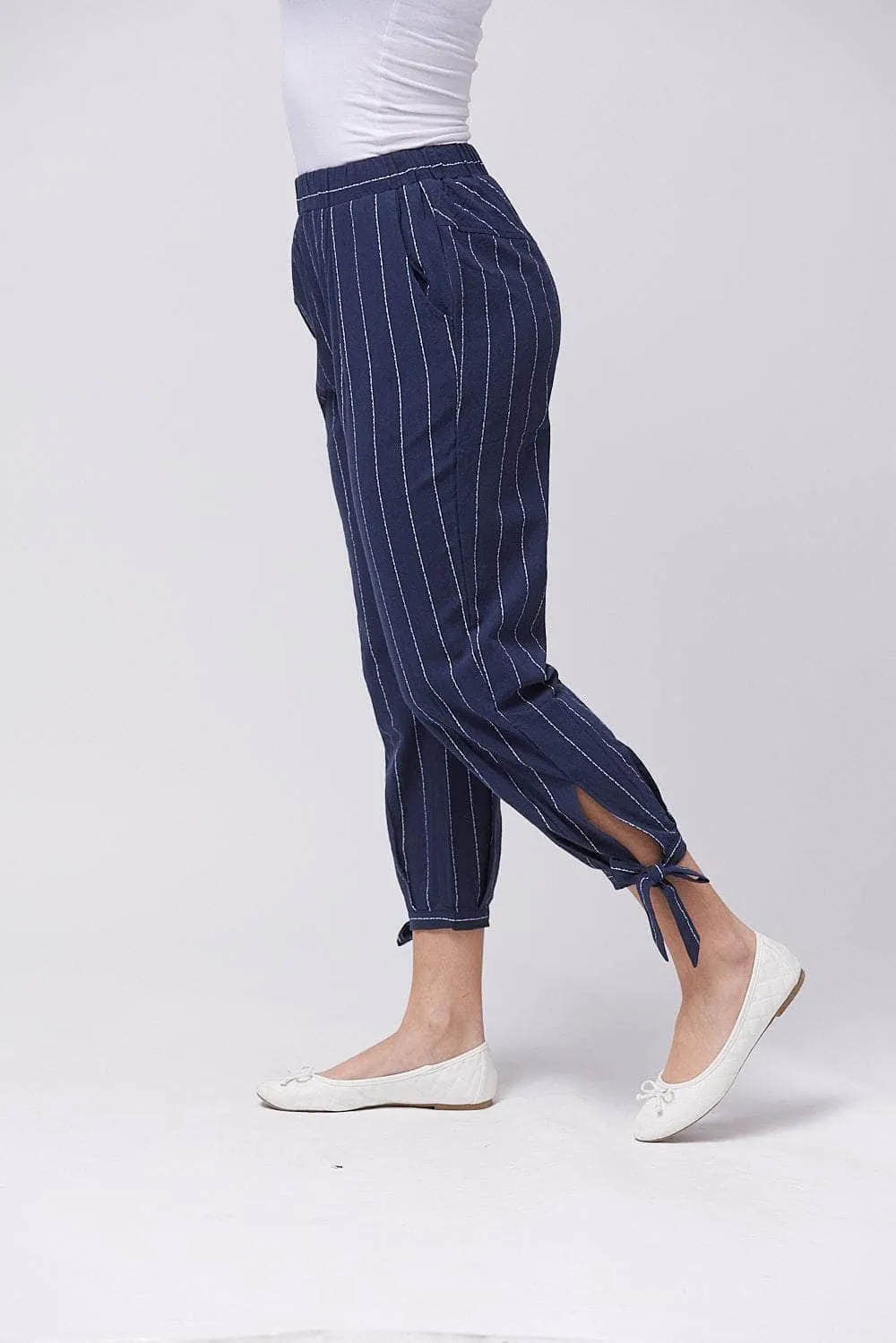 Saloos Three-Quarter Pinstripe Trousers with Pockets