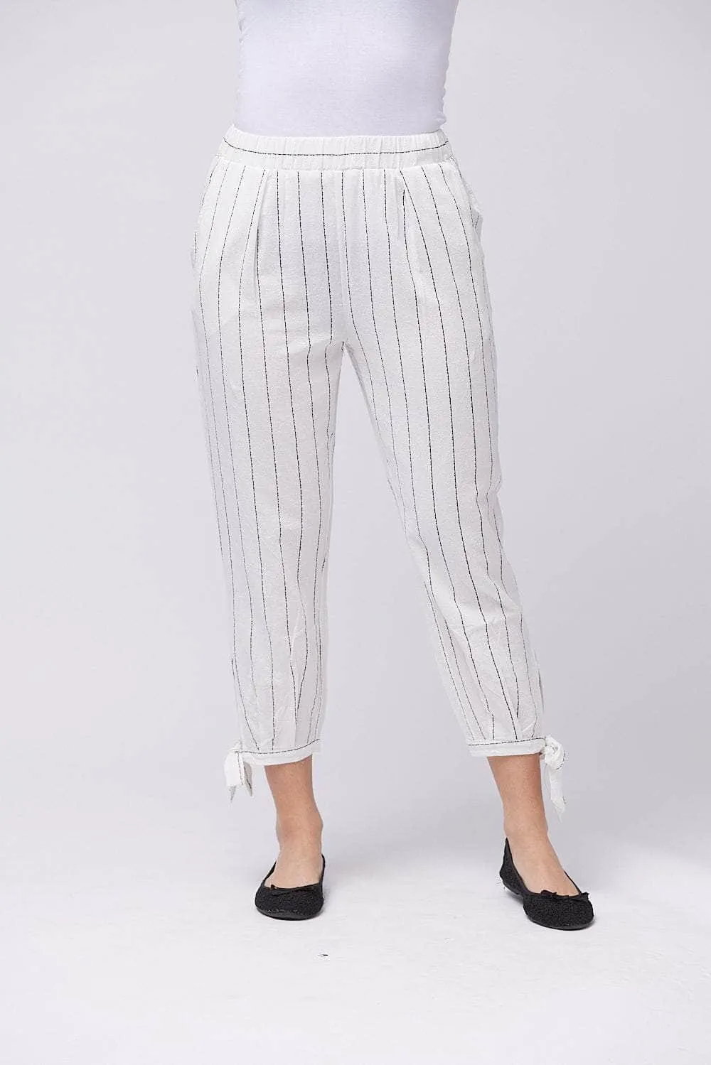 Saloos Three-Quarter Pinstripe Trousers with Pockets