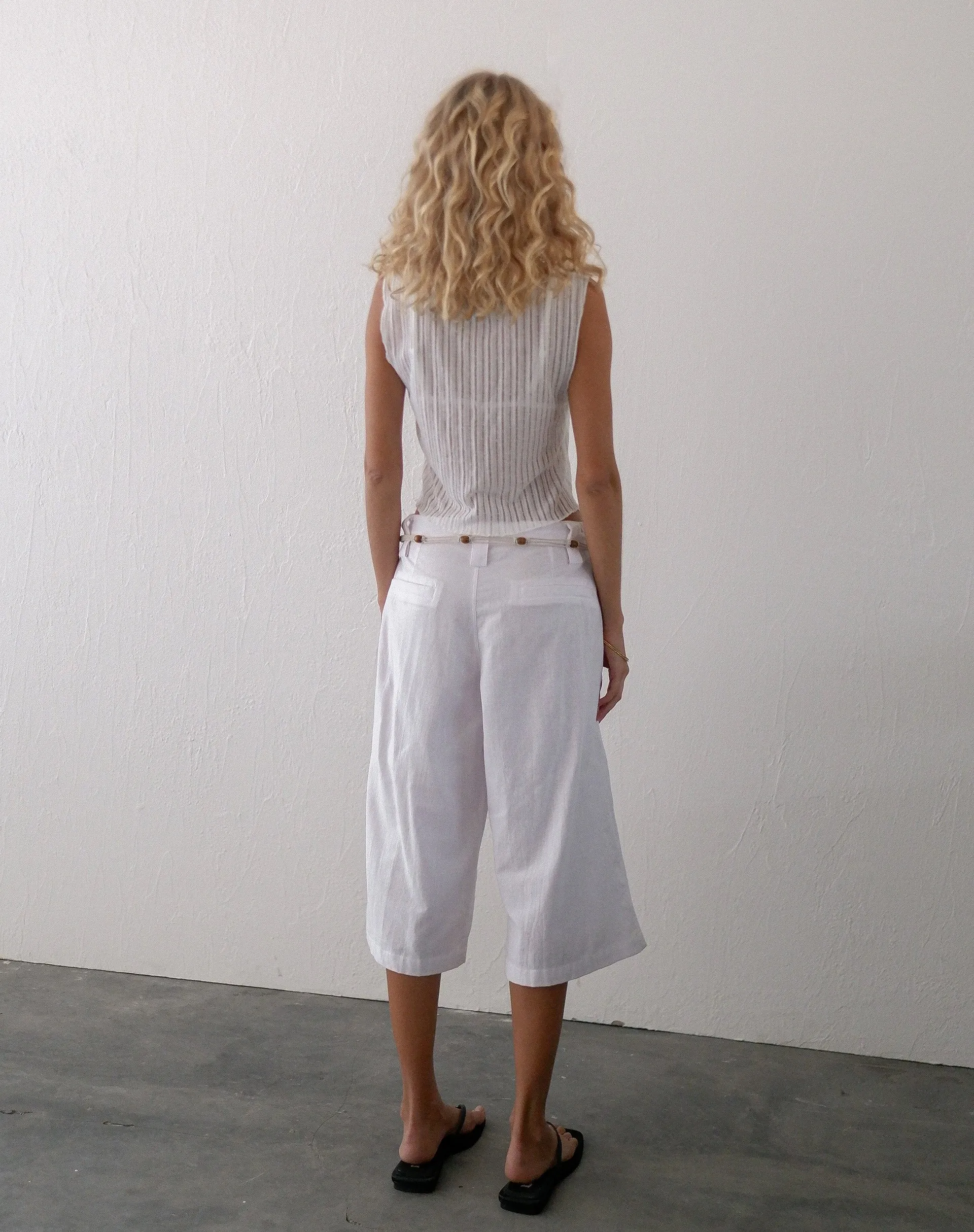 Saomy Longline Shorts in White