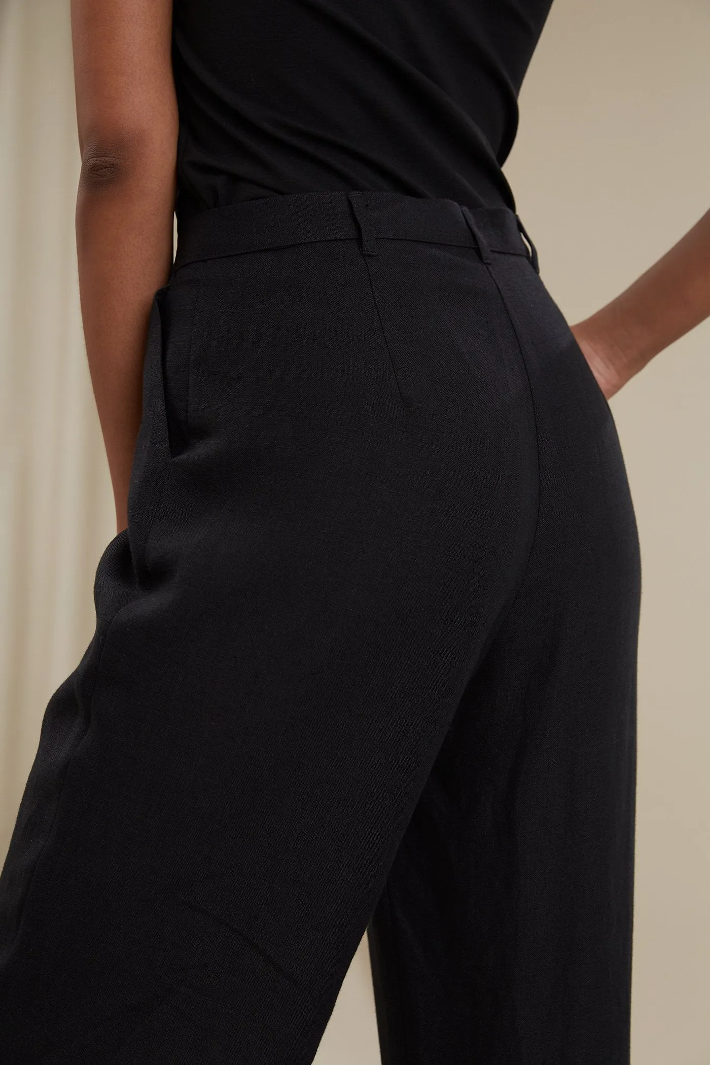 Sherah Linen Trousers Black