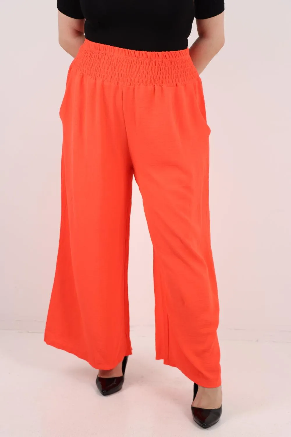 Shirred Waist Side Pockets Trouser