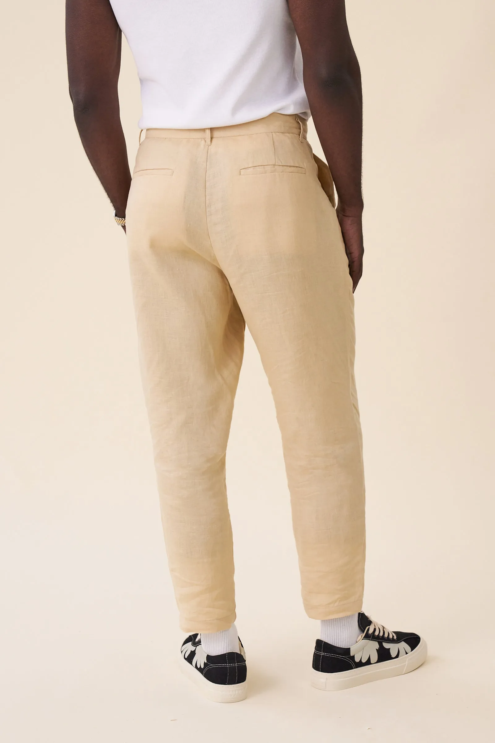 SMART PLEAT LINEN TROUSERS - MAIZE YELLOW