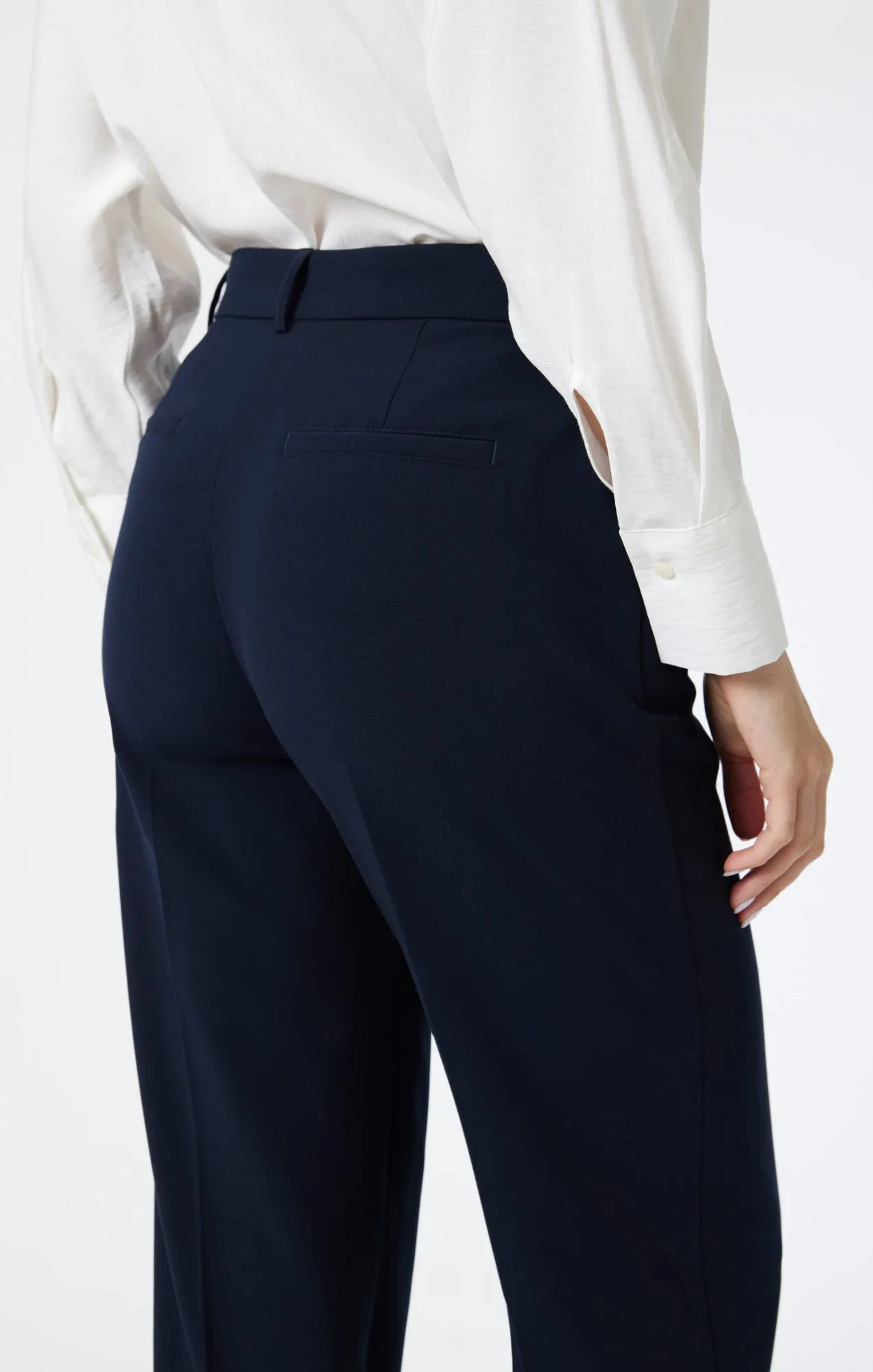 TAILORED STRAIGHT LEG PANTS IN BLUE