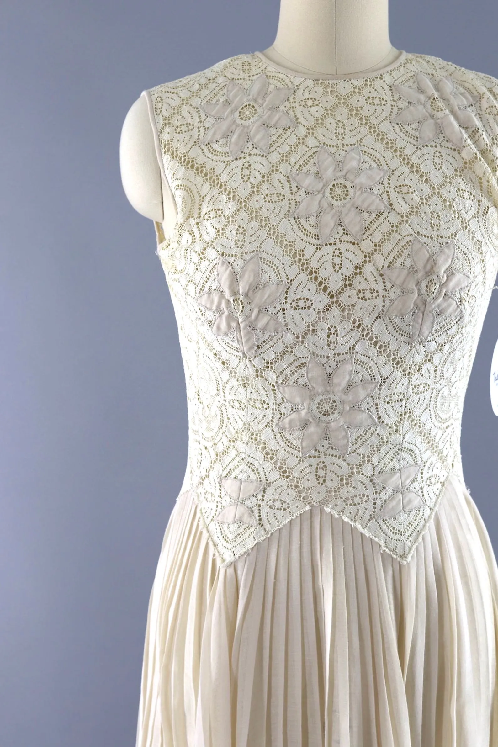 Vintage Ivory Lace Day Dress