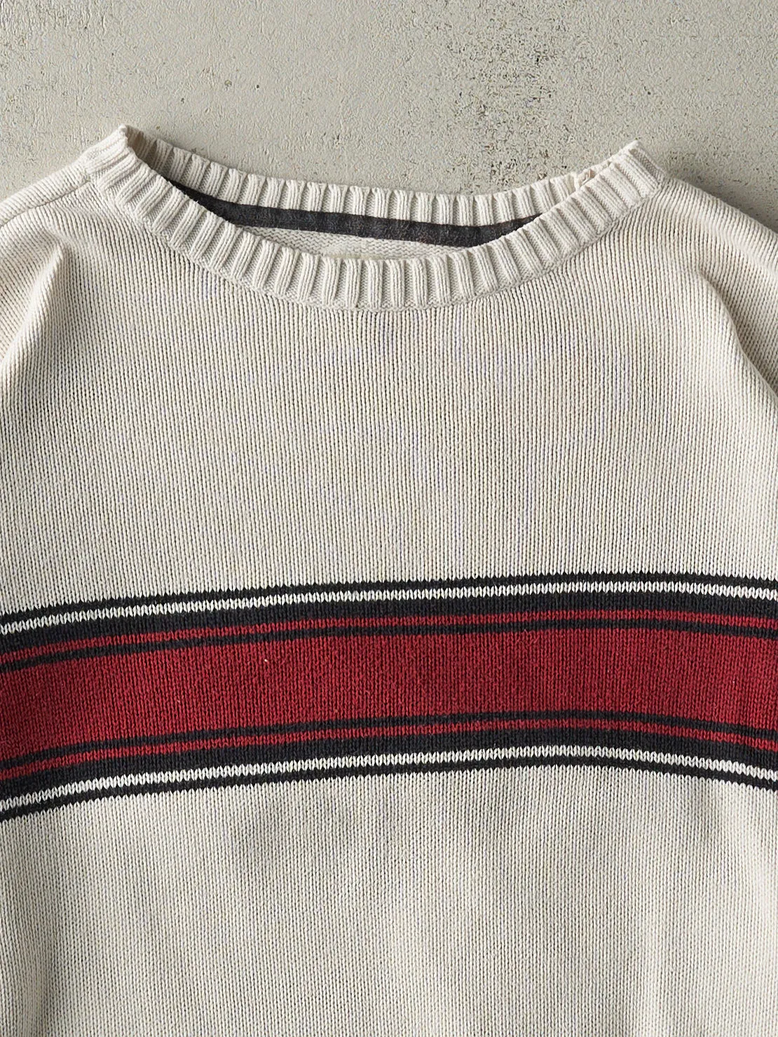 Vintage Y2K Beige & Burgundy Striped Knit (L)